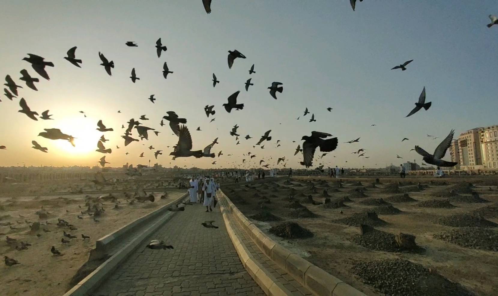 Jemaah Haji Thailand Kunjungi Kuburan Baqi dan Museum Al-Quran