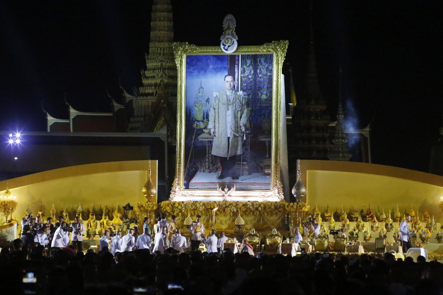 Penghormatan Mulia untuk Raja Rama IX