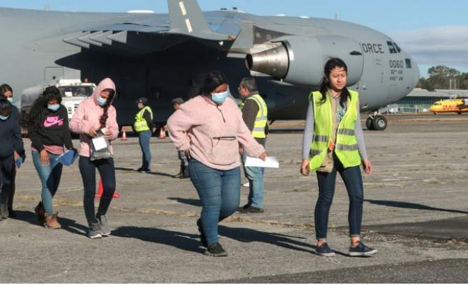 Seribu Orang Ditangkap dalam Operasi Migran Ilegal Awal Era Trump