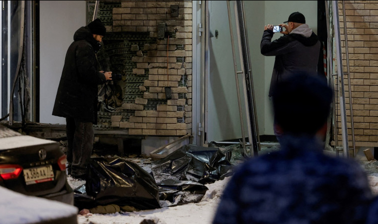 Moskow Tahan Tersangka Pembunuh Jenderal Kepala Senjata Kimia Rusia