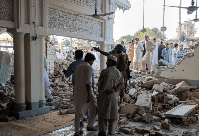 Iran Kecam Keras Serangan Teror di Masjid Pakistan, 31 Tewas, 100 Lebih Luka