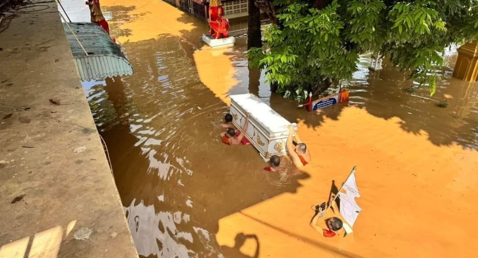 Banjir Paksa Prosesi Kremasi Jenazah di Chiang Mai Thailand Dijadwal Ulang