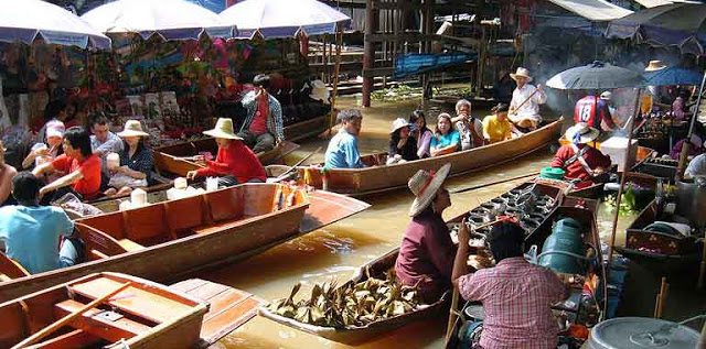 6 Pasar Terapung di Thailand yang Menarik Dikunjungi