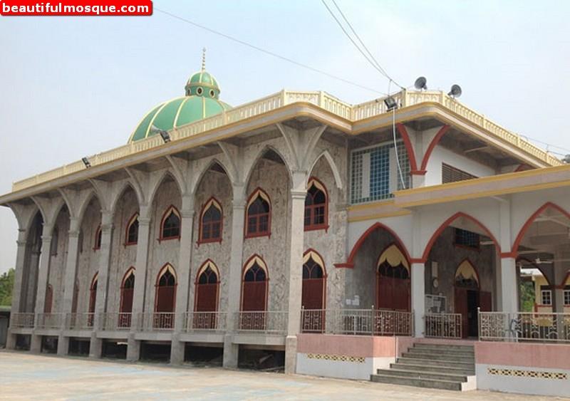 3.494 Masjid Tersebar di Thailand