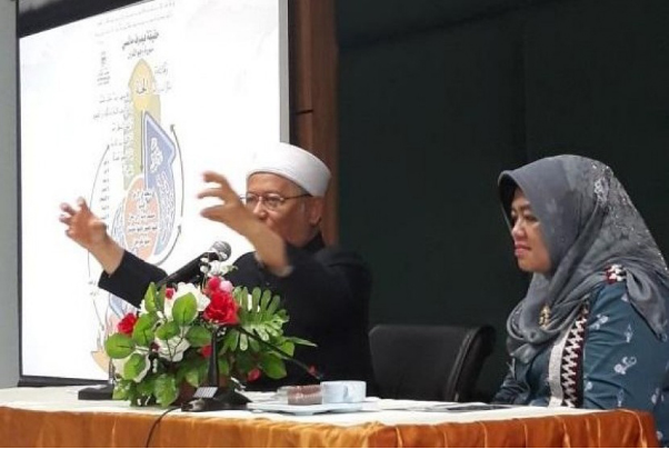 Fatoni University Thailand Merawat Arab Pegon