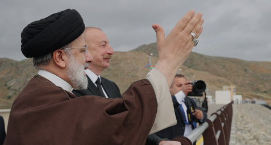 Presiden Iran Dilaporkan Meninggal dalam Kecelakaan Helikopter