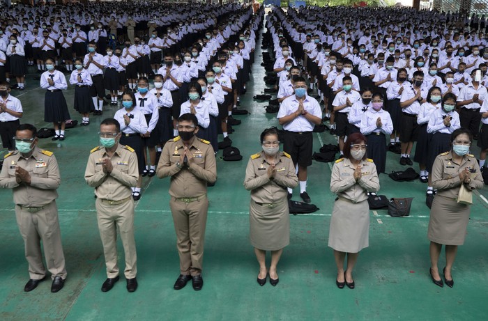 Covid-19 Mereda, Siswa di Thailand Mulai Bersekolah