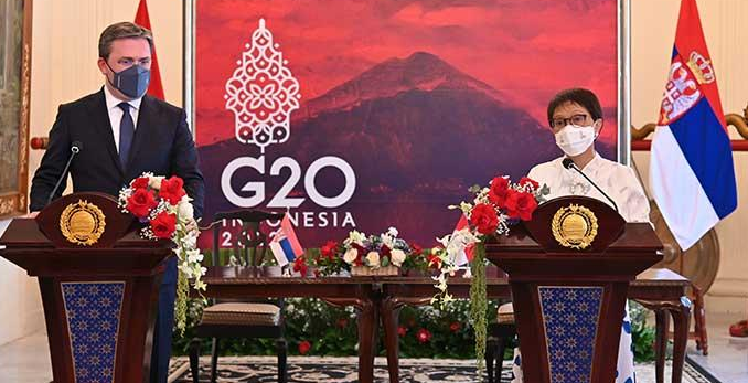 Imbas Perang Ukraina, Indonesia Sepakat Impor Gandum dari Serbia