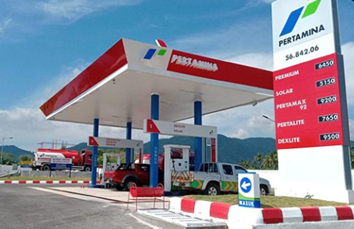 Harga BBM di Indonesia Paling Murah di ASEAN, di Thailand Pertalite Rp19.500 Per Liter