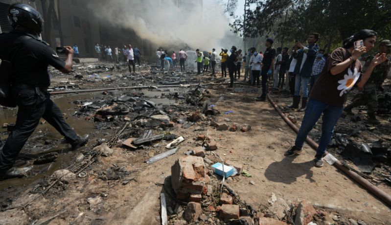 Korban Tewas Pesawat India Air Jatuh Bertambah Jadi 247 Orang